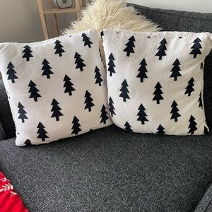 New Black and white Christmas tree pillows